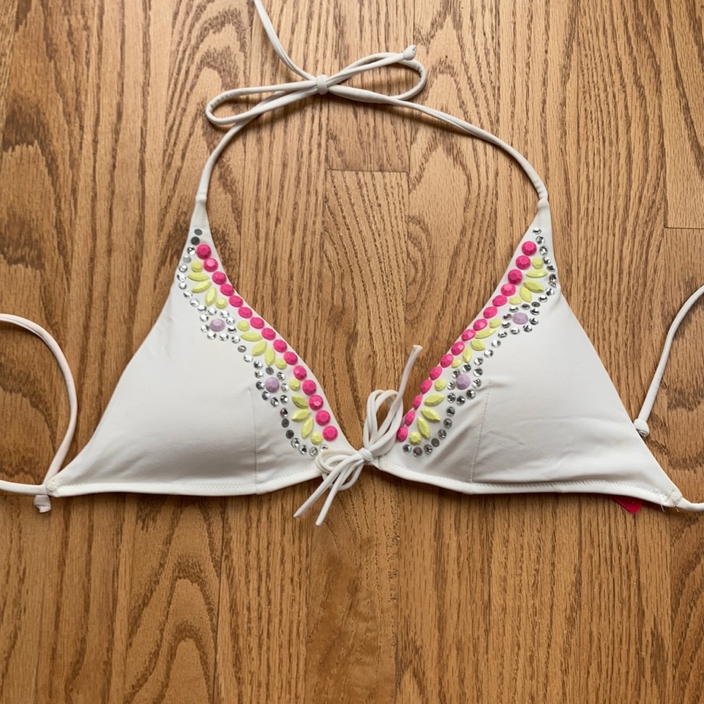 Victoria’s Secret Bikini top